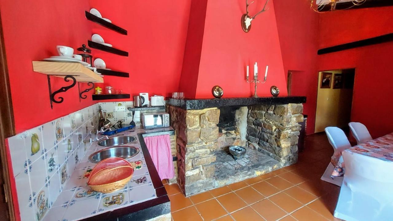 Casas Rurales- "Casa Larios" El Colmenar Exteriör bild